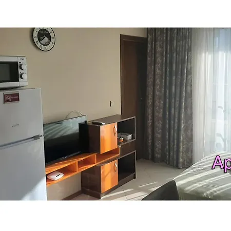 Byala Vista Loreta 公寓 比亚拉