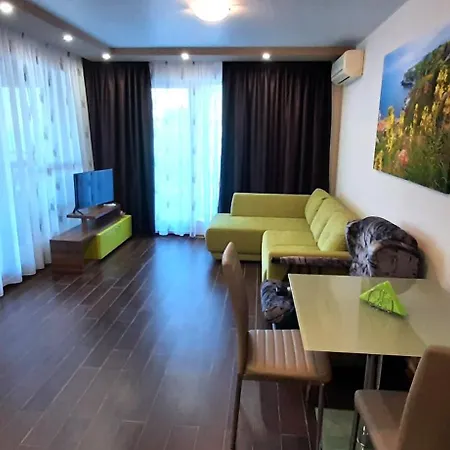 Byala Vista Loreta * Bjala